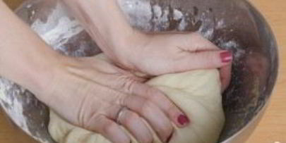 дрожжевые пирожки