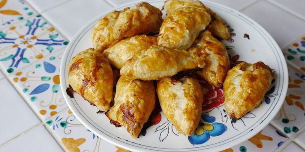 Рецепт хрустящие пирожки с мясом