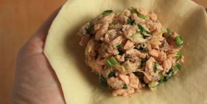 китайские пирожки с лососем