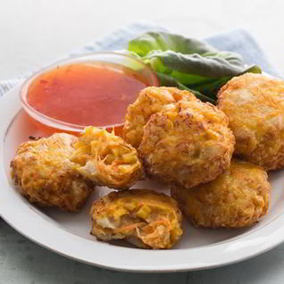 Куриные пирожки со сладкой кукурузой