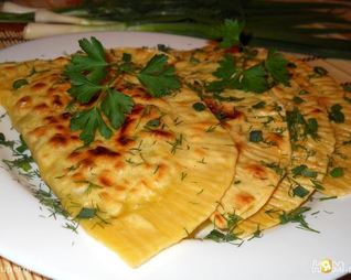 Кутабы с зеленью