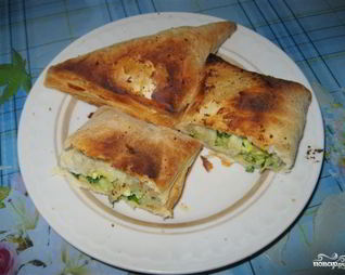 Пирожки из слоеного теста без дрожжей