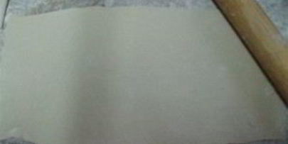 пирожки из слоеного теста без дрожжей