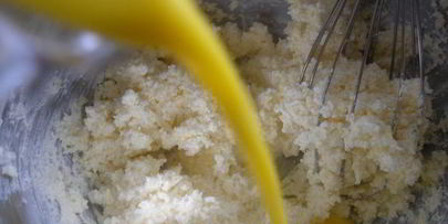 пирожки из творожного теста с двумя видами начинок