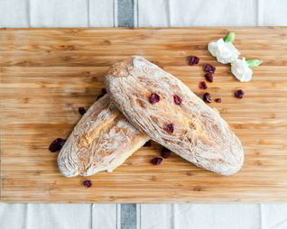 Пирожки с брусникой в духовке