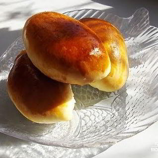 Пирожки с изюмом