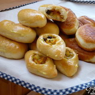 Пирожки с капустой и грибами