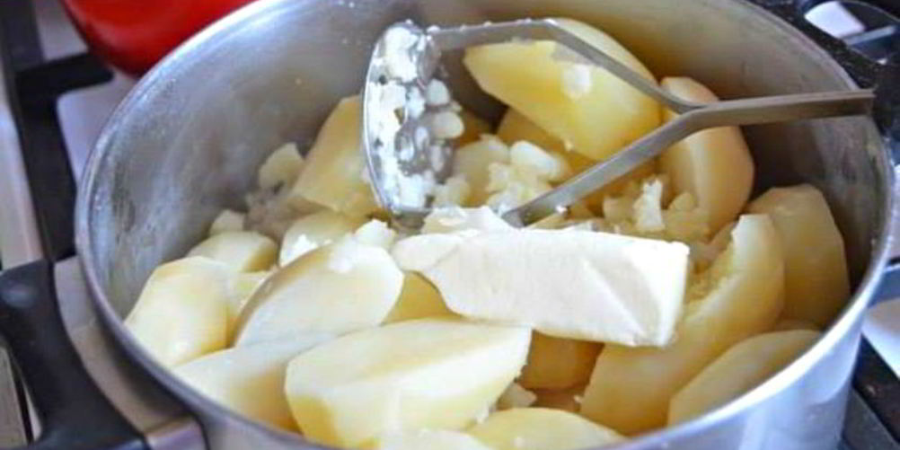 Рецепт пирожки с картофелем на сковороде