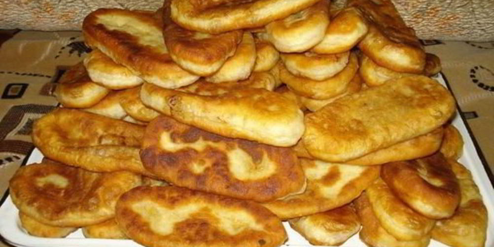 Рецепт пирожки с картошкой, луком и острым перцем