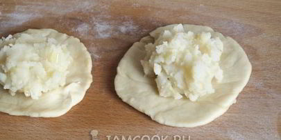 пирожки с картошкой в духовке