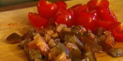 пирожки с козьим сыром, помидорами и базиликом