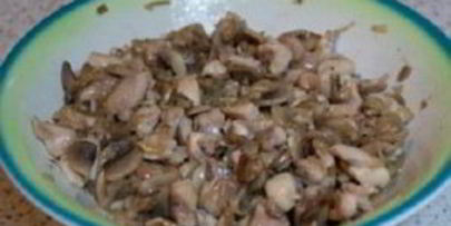 пирожки с курицей и грибами