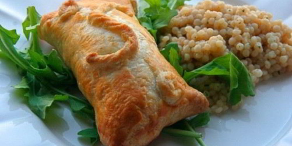 Рецепт пирожки с курицей и сыром в духовке