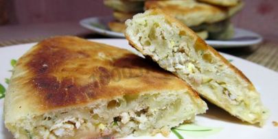 пирожки с курицей на сметане без дрожжей