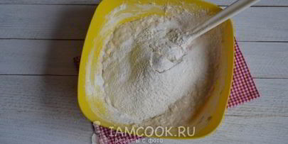 пирожки с мясом и рисом