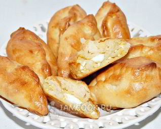 Пирожки с рисом и яйцом