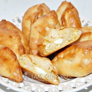 Пирожки с рисом и яйцом