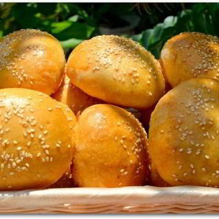 Пирожки с творогом и изюмом