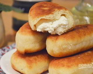Пирожки с творожной начинкой