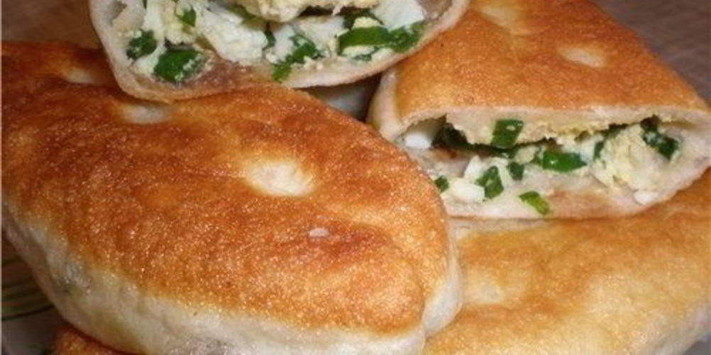 Рецепт пирожки с яйцом на сковороде