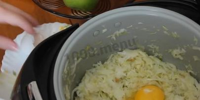 пирожки в мультиварке с капустой