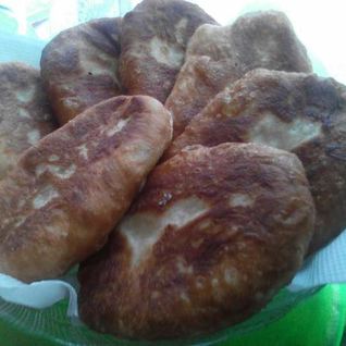 Пирожки жареные