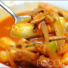 Рецепт Токпокки — острые рисовые пирожки