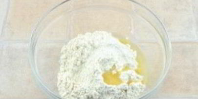 жареные пирожки с курицей