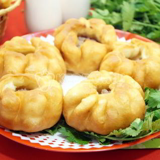 Жареные пирожки с мясом