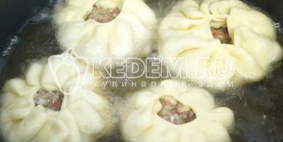 жареные пирожки с мясом