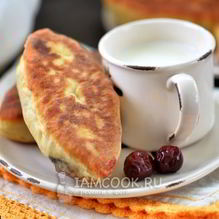 Рецепт Жареные пирожки с вишней