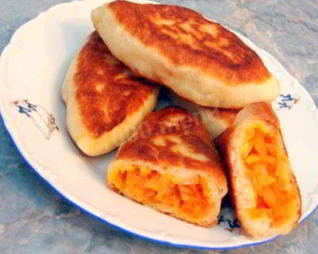 Жареные постные дрожжевые пирожки на сухих дрожжах с капустой за 15 минут