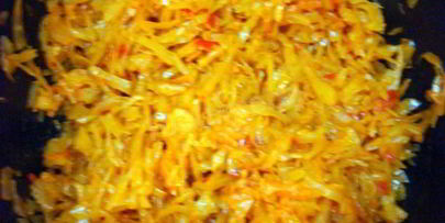 жареные постные дрожжевые пирожки на сухих дрожжах с капустой за 15 минут