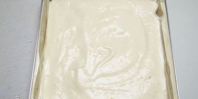 бисквитное пирожное со сливочным кремом