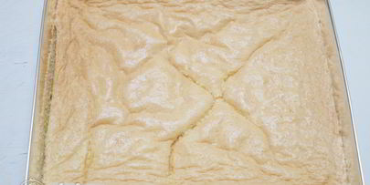 бисквитное пирожное со сливочным кремом