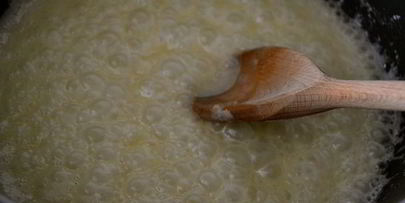 брауни с соленой карамелью