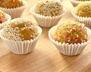 Быстрое пирожное из печенья и сгущенки