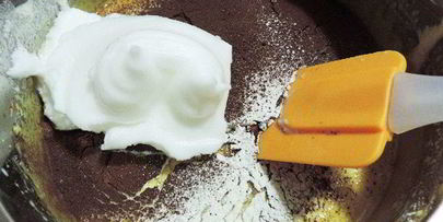 детское шоколадное пирожное киндер