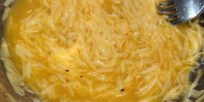 картофельно-сырное пирожное с курицей