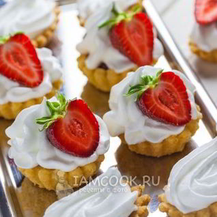 Клубничное пирожное