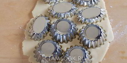 клубничное пирожное