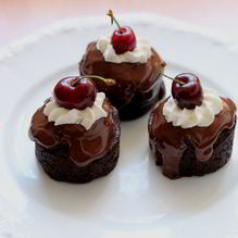 Рецепт Мини-пирожные Черный лес
