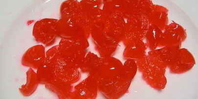 мраморный брауни с прослойкой из сливочного сыра и коктейльной вишни