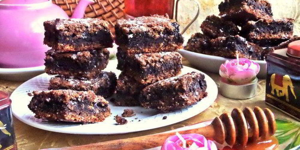 Рецепт овсяные пирожные с шоколадной прослойкой