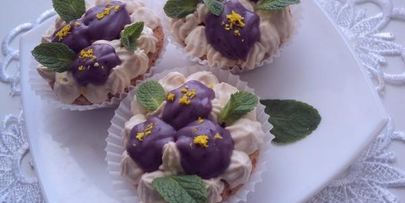 пирожное фиалки