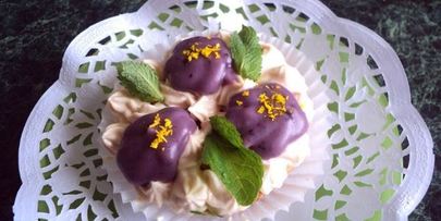 пирожное фиалки