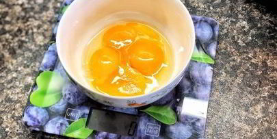 пирожные макароны на французской меренге