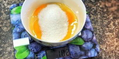 пирожные макароны на французской меренге