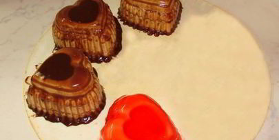 пирожные сердце для влюбленных