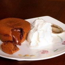 Рецепт Португальские горячие пирожные с горьким шоколадом